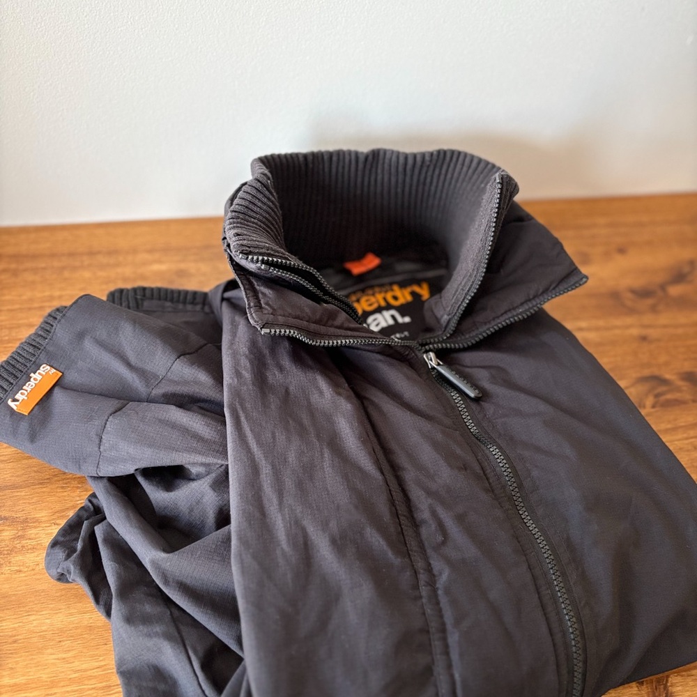 Superdry Women’s Hooded Mountain Windbreaker